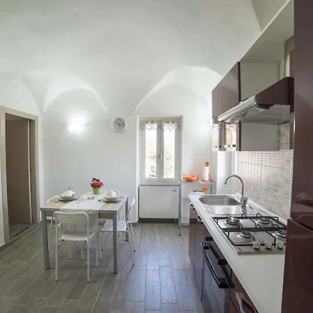 Casa Giulia 因佩里亚