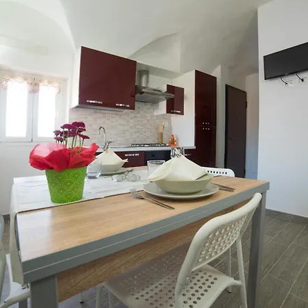 公寓 Casa Giulia 因佩里亚